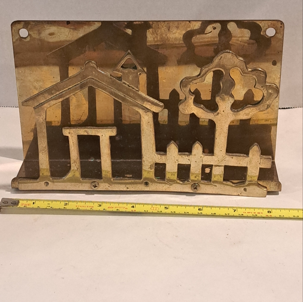Brass Key Hooks & Letter Holder House Tree Fence 5 hooks